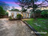 https://images.listonce.com.au/custom/160x/listings/15-kinta-court-croydon-north-vic-3136/662/01525662_img_01.jpg?a31TtB-xed0