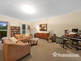 https://images.listonce.com.au/custom/160x/listings/15-kinta-court-croydon-north-vic-3136/662/01525662_img_03.jpg?loEIgUWu17Y