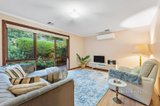 https://images.listonce.com.au/custom/160x/listings/15-kirkford-drive-mooroolbark-vic-3138/574/01604574_img_07.jpg?nCGGXUpeHJg