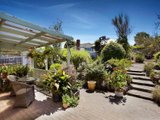 https://images.listonce.com.au/custom/160x/listings/15-kneale-drive-box-hill-north-vic-3129/279/01685279_img_05.jpg?SLyKh80Ip8M