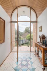 https://images.listonce.com.au/custom/160x/listings/15-lady-lochs-drive-kew-vic-3101/739/01767739_img_07.jpg?eMg4aMTYoY4