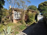 https://images.listonce.com.au/custom/160x/listings/15-lawford-street-box-hill-north-vic-3129/435/01684435_img_02.jpg?eW6Mb4CviN0