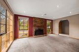 https://images.listonce.com.au/custom/160x/listings/15-lemongrove-crescent-croydon-hills-vic-3136/867/01983867_img_01.jpg?7FmsIHssziw