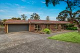 https://images.listonce.com.au/custom/160x/listings/15-lemongrove-crescent-croydon-hills-vic-3136/867/01983867_img_04.jpg?XjGpV6NFjnQ
