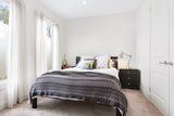 https://images.listonce.com.au/custom/160x/listings/15-leonard-street-balwyn-vic-3103/950/01684950_img_10.jpg?_zknU13P7Is