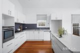 https://images.listonce.com.au/custom/160x/listings/15-leslie-street-hawthorn-vic-3122/717/01855717_img_04.jpg?6j3ClwGq6zE