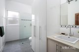 https://images.listonce.com.au/custom/160x/listings/15-leslie-street-hawthorn-vic-3122/717/01855717_img_07.jpg?dA_3M1nrlNA