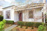 https://images.listonce.com.au/custom/160x/listings/15-leslie-street-hawthorn-vic-3122/815/01818815_img_08.jpg?GzduBJ00CZs