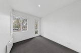 https://images.listonce.com.au/custom/160x/listings/15-liardet-street-port-melbourne-vic-3207/041/01978041_img_12.jpg?DhH3H1jYk58