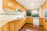 https://images.listonce.com.au/custom/160x/listings/15-liat-way-greensborough-vic-3088/171/00561171_img_04.jpg?jlIQMazIxuk