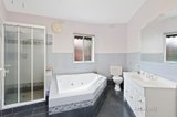 https://images.listonce.com.au/custom/160x/listings/15-linton-avenue-templestowe-lower-vic-3107/365/00558365_img_10.jpg?IqVyoSCXZGI