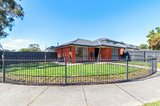https://images.listonce.com.au/custom/160x/listings/15-llewellyn-avenue-aspendale-gardens-vic-3195/871/01983871_img_13.jpg?4iFlCJTNFJU