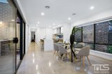 https://images.listonce.com.au/custom/160x/listings/15-lloyd-street-strathmore-vic-3041/564/01772564_img_20.jpg?TlBiJTtohs0