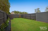 https://images.listonce.com.au/custom/160x/listings/15-lloyd-street-strathmore-vic-3041/564/01772564_img_22.jpg?fjjqhim0ZyA