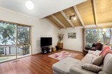 https://images.listonce.com.au/custom/160x/listings/15-lyons-rise-eltham-vic-3095/107/00717107_img_05.jpg?igcFW--_7xQ