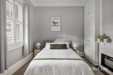 https://images.listonce.com.au/custom/160x/listings/15-madden-grove-richmond-vic-3121/648/01975648_img_13.jpg?w3Y-a3YKXgQ