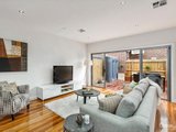 https://images.listonce.com.au/custom/160x/listings/15-maddox-road-newport-vic-3015/367/01613367_img_02.jpg?Xlo-jMjbDP0