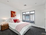 https://images.listonce.com.au/custom/160x/listings/15-maddox-road-newport-vic-3015/367/01613367_img_13.jpg?_DrbHy2ZAEE