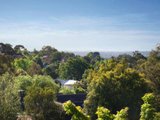 https://images.listonce.com.au/custom/160x/listings/15-maughan-parade-balwyn-north-vic-3104/496/01684496_img_04.jpg?GVJ6631Jc4w