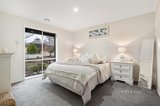 https://images.listonce.com.au/custom/160x/listings/15-meadowbank-avenue-chirnside-park-vic-3116/935/01547935_img_07.jpg?iqtBrfiWwWU