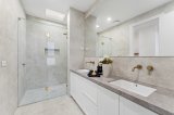 https://images.listonce.com.au/custom/160x/listings/15-meadowbank-avenue-doncaster-vic-3108/936/01989936_img_15.jpg?6GHmjvytMbc