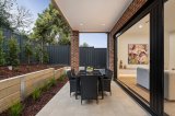 https://images.listonce.com.au/custom/160x/listings/15-meadowbank-avenue-doncaster-vic-3108/936/01989936_img_25.jpg?jInsxehZMOU