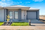 https://images.listonce.com.au/custom/160x/listings/15-menotti-street-wyndham-vale-vic-3024/497/01851497_img_04.jpg?D2E-uFDlSrw