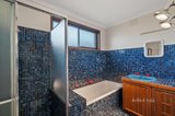 https://images.listonce.com.au/custom/160x/listings/15-mimosa-street-glen-waverley-vic-3150/050/01702050_img_11.jpg?elKZlhIVT4Q