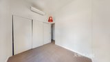https://images.listonce.com.au/custom/160x/listings/15-moore-st-richmond-vic-3121/946/01926946_img_07.jpg?OuNdQeNIEXI