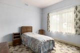 https://images.listonce.com.au/custom/160x/listings/15-myrniong-street-glen-iris-vic-3146/340/01902340_img_10.jpg?y9HS2kHFSXA