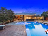 https://images.listonce.com.au/custom/160x/listings/15-natalie-court-yarra-glen-vic-3775/421/01526421_img_01.jpg?MB7Inl2VPRI