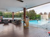 https://images.listonce.com.au/custom/160x/listings/15-natalie-court-yarra-glen-vic-3775/421/01526421_img_12.jpg?YJqhh12FdyU