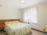 https://images.listonce.com.au/custom/160x/listings/15-neuparth-road-croydon-north-vic-3136/621/01524621_img_09.jpg?kdZk2OdBExM