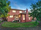 https://images.listonce.com.au/custom/160x/listings/15-norbert-street-balwyn-vic-3103/925/00828925_img_07.jpg?4F2T6SIuuBY