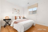 https://images.listonce.com.au/custom/160x/listings/15-nottingham-street-glen-waverley-vic-3150/401/01977401_img_11.jpg?7AX1DOsEiCQ