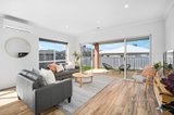 https://images.listonce.com.au/custom/160x/listings/15-obrien-drive-alfredton-vic-3350/114/01109114_img_05.jpg?MWqV6Sk0fv8