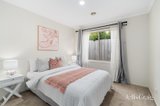 https://images.listonce.com.au/custom/160x/listings/15-oliver-court-narre-warren-south-vic-3805/943/01783943_img_10.jpg?IesQW1yhP3o