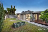 https://images.listonce.com.au/custom/160x/listings/15-oliver-court-narre-warren-south-vic-3805/943/01783943_img_16.jpg?n50icpI13vI