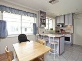 https://images.listonce.com.au/custom/160x/listings/15-orchard-street-kilsyth-vic-3137/267/01525267_img_05.jpg?EWpoJdM8tzU