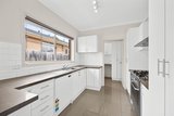 https://images.listonce.com.au/custom/160x/listings/15-orient-avenue-mitcham-vic-3132/178/01831178_img_07.jpg?Swjon0ek6Wo