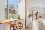 https://images.listonce.com.au/custom/160x/listings/15-ormond-road-moonee-ponds-vic-3039/790/01948790_img_05.jpg?XoxyXG0UaeI