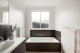 https://images.listonce.com.au/custom/160x/listings/15-orr-lane-montmorency-vic-3094/463/01988463_img_06.jpg?X4mJWmj-pTQ