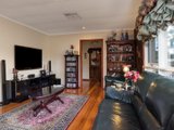 https://images.listonce.com.au/custom/160x/listings/15-orrong-road-mooroolbark-vic-3138/569/01524569_img_03.jpg?thChkgoqKEk