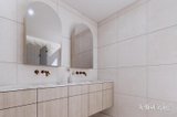 https://images.listonce.com.au/custom/160x/listings/15-osney-avenue-ivanhoe-vic-3079/032/01986032_img_08.jpg?kSR432ise7M