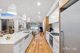 https://images.listonce.com.au/custom/160x/listings/15-ozone-avenue-sorrento-vic-3943/416/01969416_img_05.jpg?sInsmUdOdTk