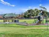 https://images.listonce.com.au/custom/160x/listings/15-paramount-crescent-st-albans-park-vic-3219/902/01699902_img_07.jpg?Lts8Oji2CZc