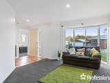 https://images.listonce.com.au/custom/160x/listings/15-park-lane-lilydale-vic-3140/413/01526413_img_02.jpg?LKwZ1K58uq4