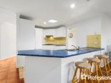 https://images.listonce.com.au/custom/160x/listings/15-park-lane-lilydale-vic-3140/413/01526413_img_03.jpg?hRNqvXhFCgk