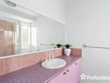 https://images.listonce.com.au/custom/160x/listings/15-park-lane-lilydale-vic-3140/413/01526413_img_09.jpg?BiCJo6ZXLtI