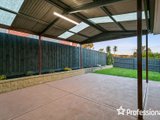 https://images.listonce.com.au/custom/160x/listings/15-park-lane-lilydale-vic-3140/413/01526413_img_13.jpg?4_LeQmDmK2A